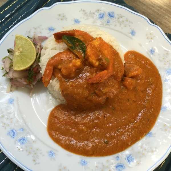 Dolly Mumma's Prawn Curry